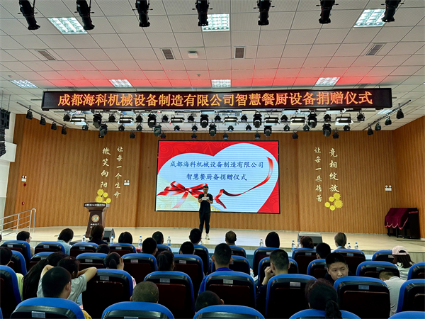 43D301ED2B046904303565B59124B6E4.jpg