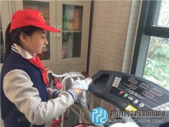成師附小華潤分校聯(lián)合東湖社區(qū)開展學雷