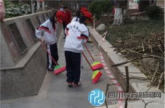 石室聯(lián)中（西區(qū)）：行動(dòng)與雷鋒精神同在