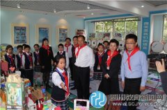沙灣路小學(xué)少先隊(duì)環(huán)?；顒?dòng)受省市領(lǐng)導(dǎo)好
